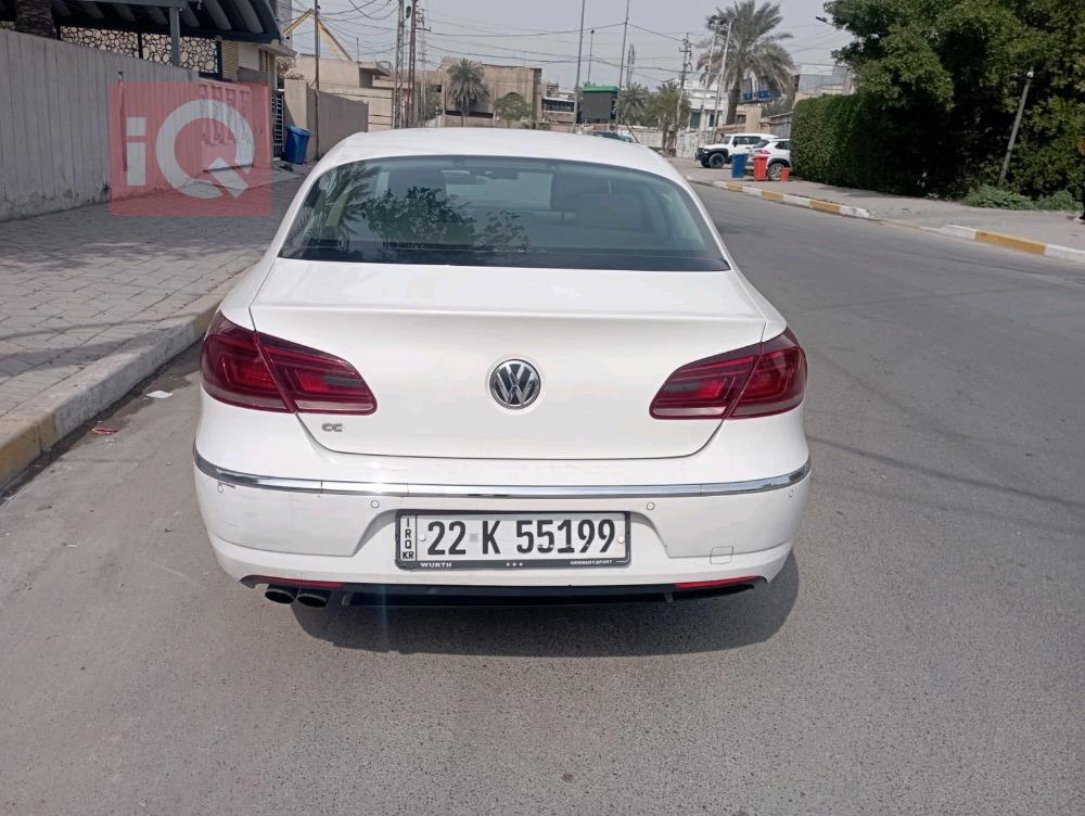 ڤۆڵکسواگن پاسات CC